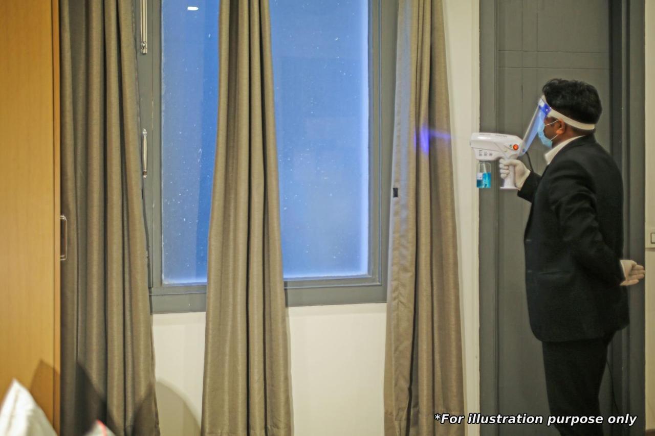 Oyo Townhouse 934 L'Elegant Hotel & Banquetby Ace Manor ガーズィヤーバード エクステリア 写真
