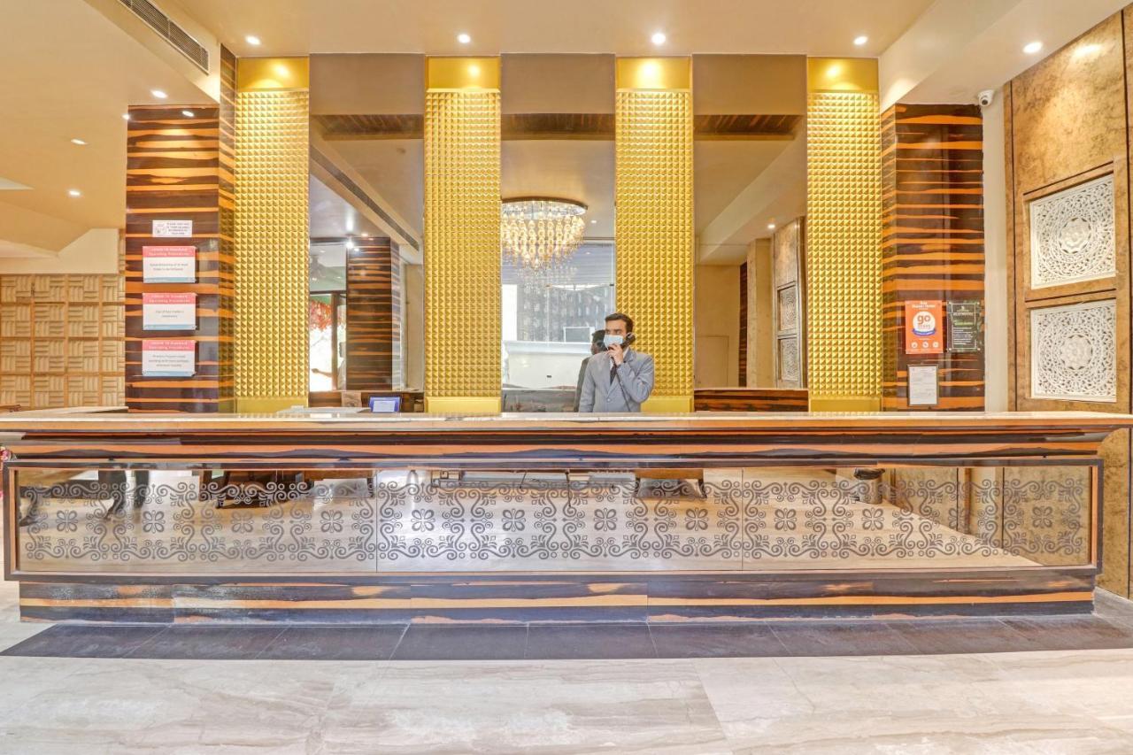 Oyo Townhouse 934 L'Elegant Hotel & Banquetby Ace Manor ガーズィヤーバード エクステリア 写真